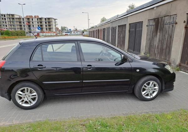 Toyota Corolla cena 11800 przebieg: 242160, rok produkcji 2004 z Szczytno małe 37